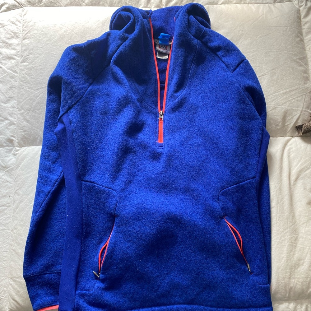 Blue Avalanche hooded zip up